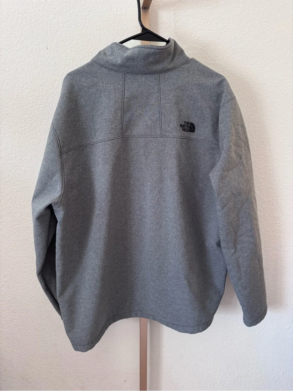 NEW The North Face Men's Heather Grey Full-Zip Softshell Jacket